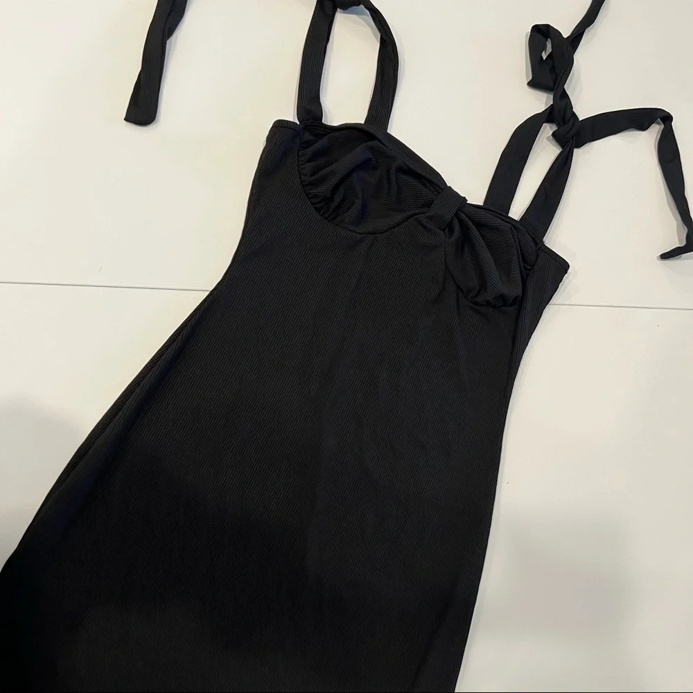 Body con dress - Picture 1 of 2